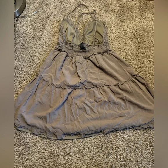 Sold - Picture 3 of 4